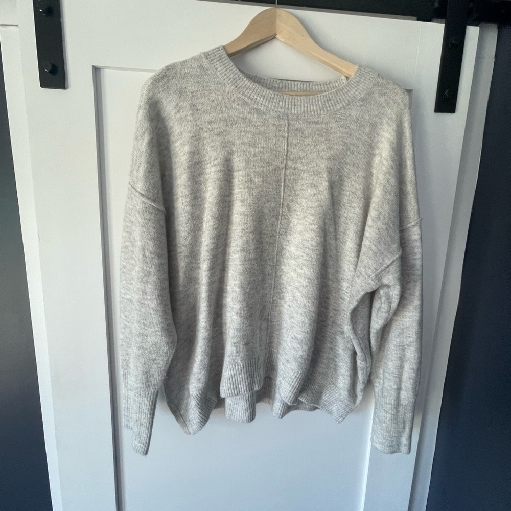 Vince Camuto sweater